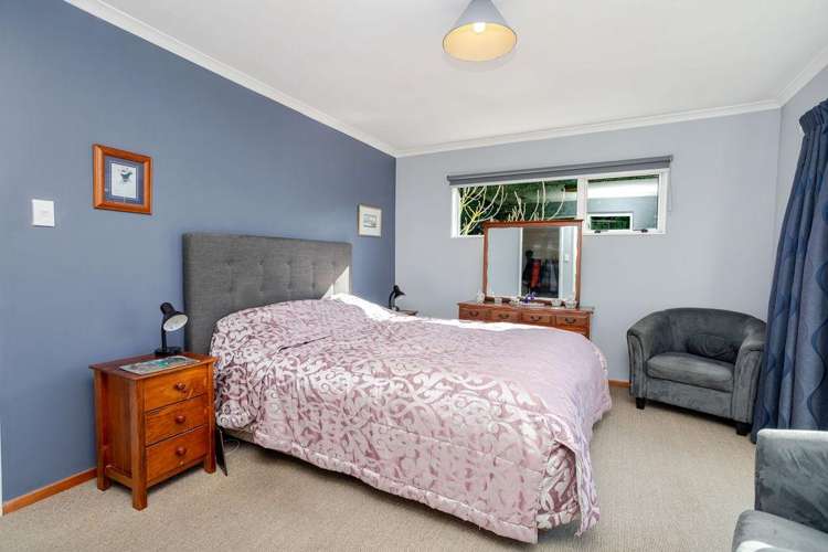 42 Cowper Side Road Dannevirke_14
