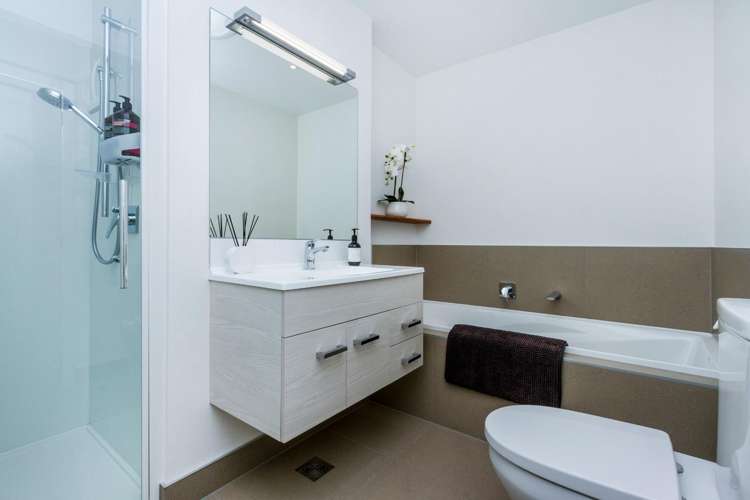 77 Bomb Point Drive Hobsonville_22