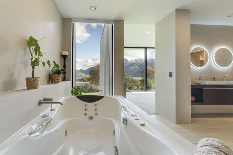 1 Tasman Terrace Drift Bay_10