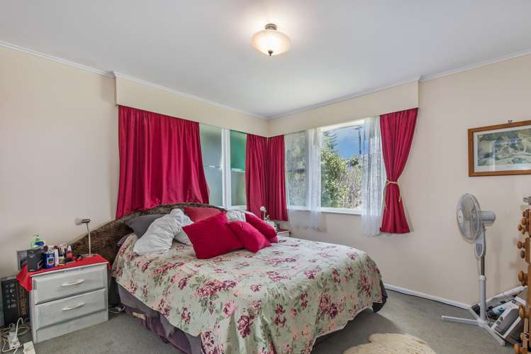 31 Jaemont Avenue Te Atatu South_13