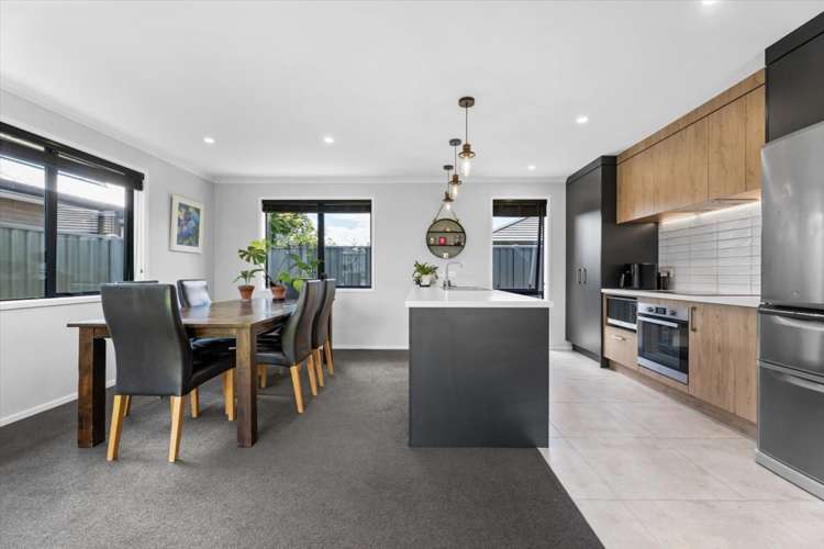 72 Tabraham Crescent Pyes Pa_1