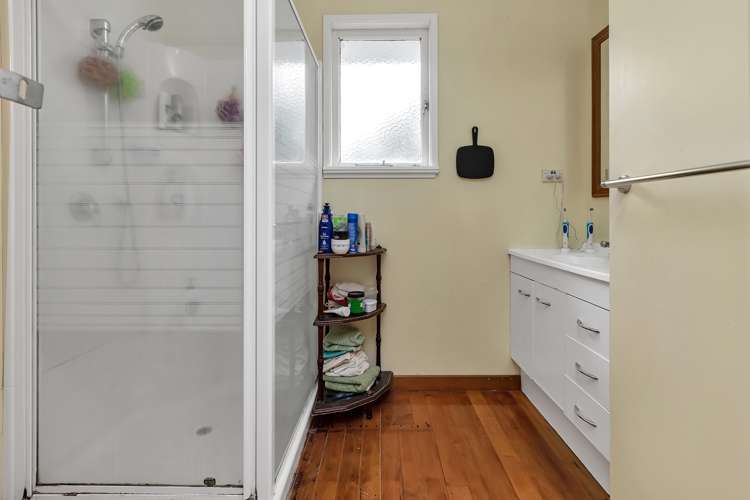 10 Erin Street Tikipunga_12