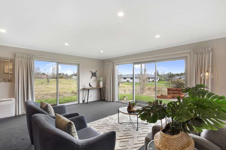 34 Elizabeth Avenue East Taieri_2