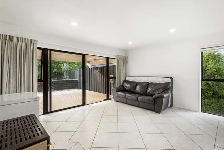 3 Trevone Place Forrest Hill_10
