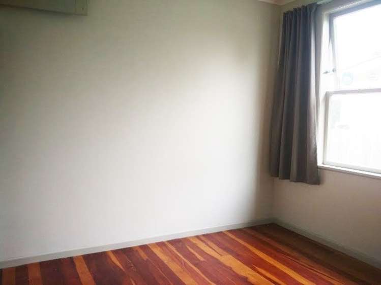 99 Vodanovich Road Te Atatu South_8