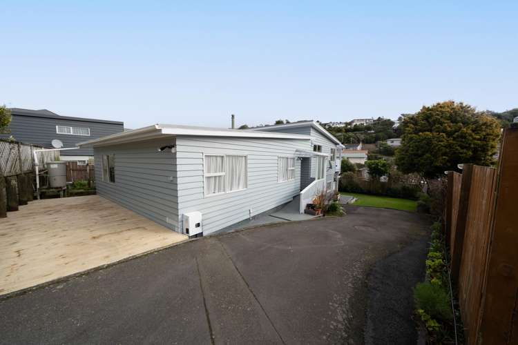 7 Hawtrey Terrace Johnsonville_21