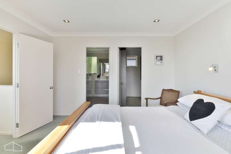 49 Chamari Close Titirangi_13