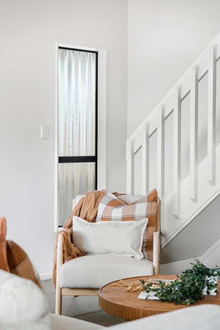 2/6 Lancaster Road Beach Haven_4