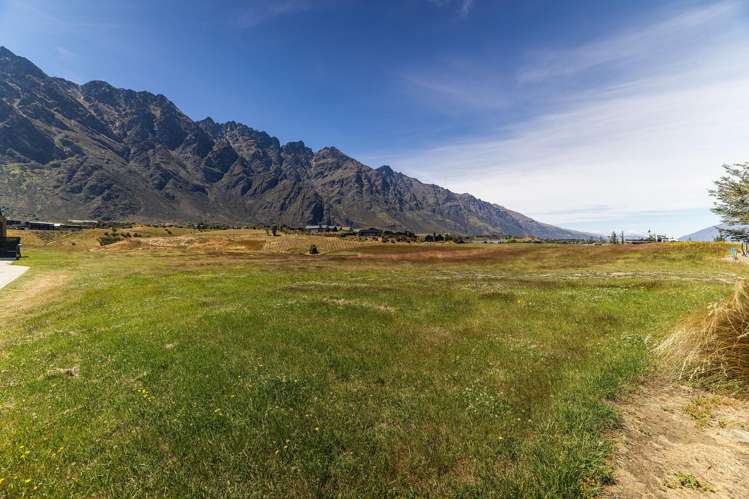 24 Cunninghams Drive Jacks Point_11