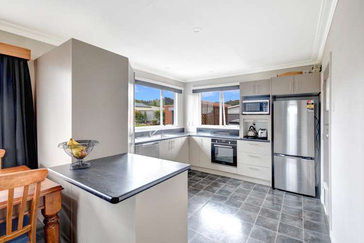 98 Main Road Fairfield_8