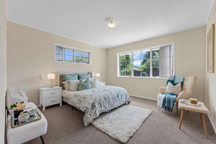 31 Evanda Crescent Conifer Grove_8