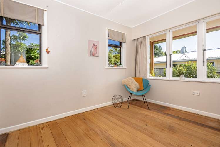 12 Douglas Street Okitu_14