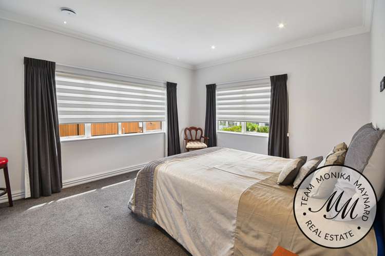 26 Michael Bosher Way Flat Bush_19