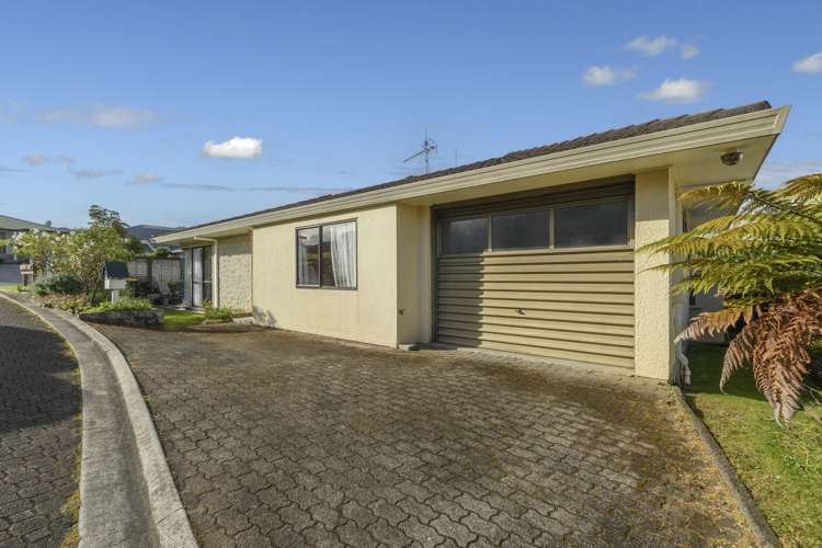 4 Edith Way Matua_15