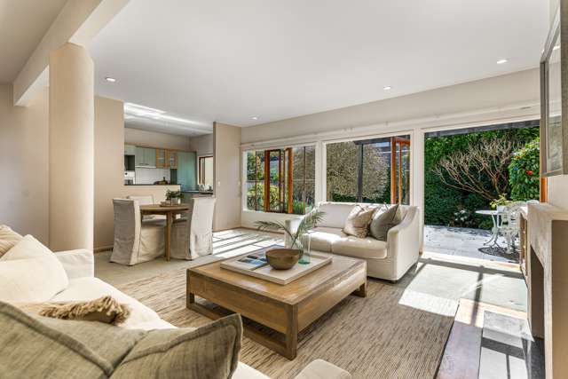 2/84 Gladstone Road Parnell_2