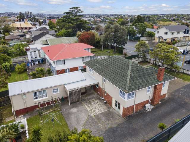 3181 Great North Road New Lynn_4