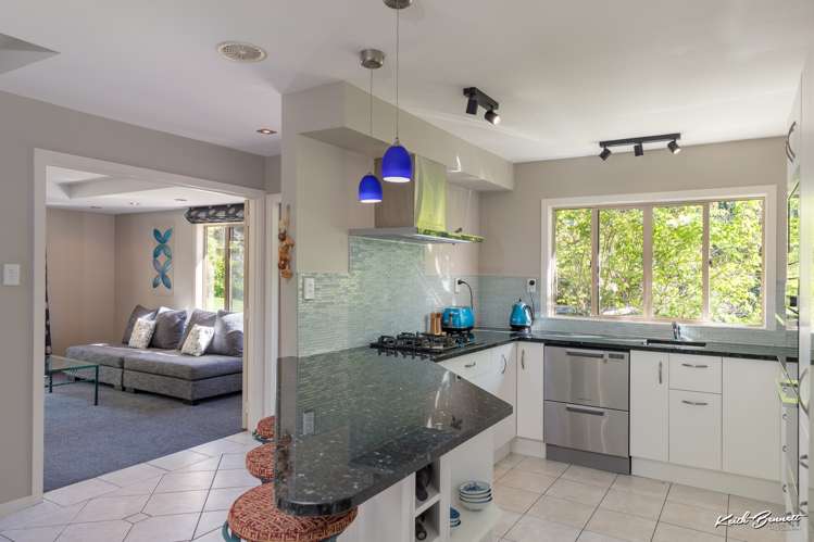 4 Ashton Warner Way Whitemans Valley_6