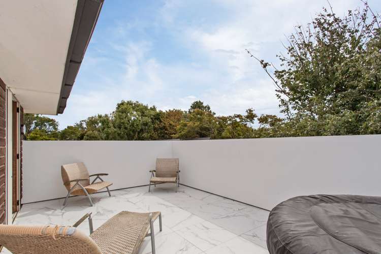 43 Banks Avenue Dallington_17