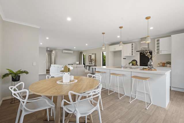 11 Wescombe Grove Feilding_3