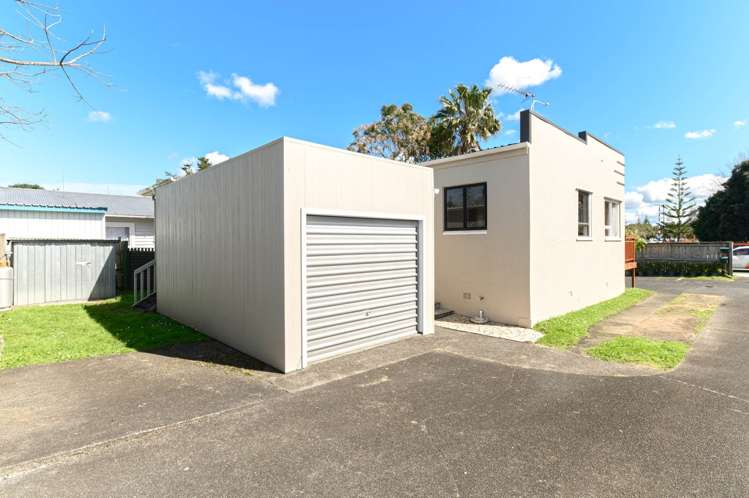 1/18 Northcote Road Takapuna_20