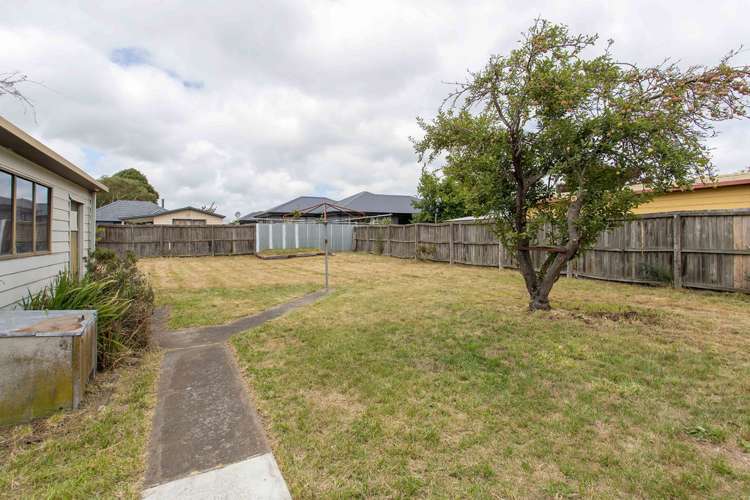 19 Avro Crescent Hornby_13
