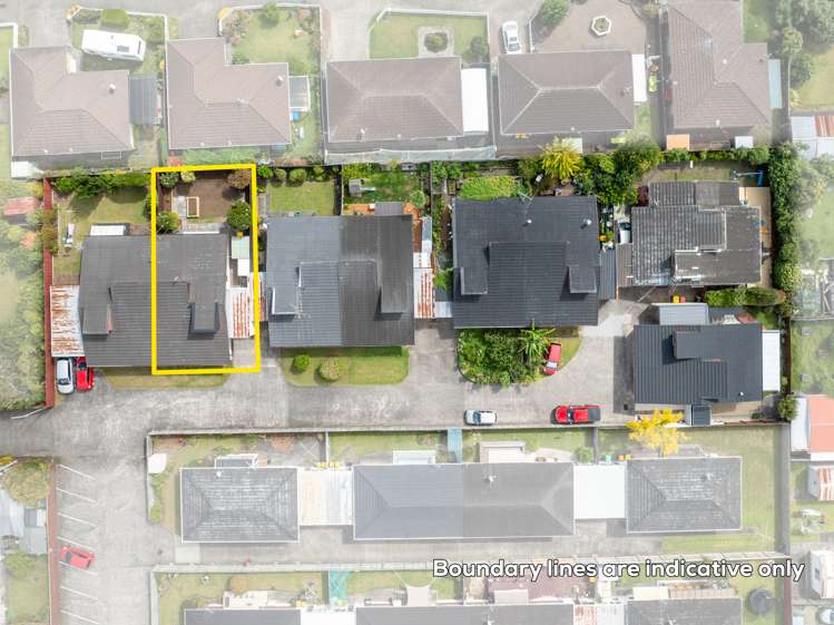 2/35 Swanson Road Henderson_22