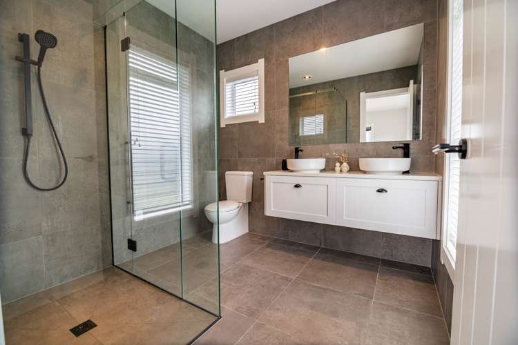 16 Taruna Place Havelock North_6