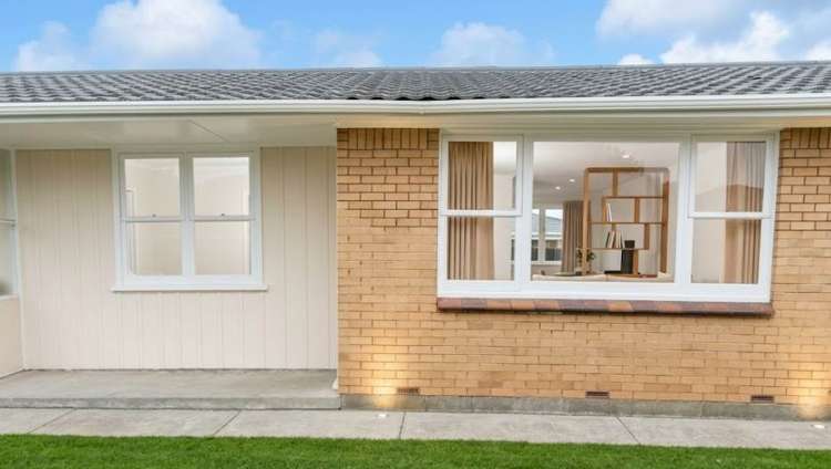 2/142 Buckland Road_0