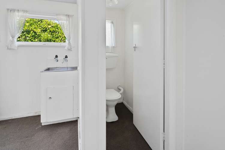 12 Dryden Street Stoke_19