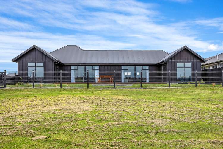 99 Tiritiri Moana Drive Pegasus_5