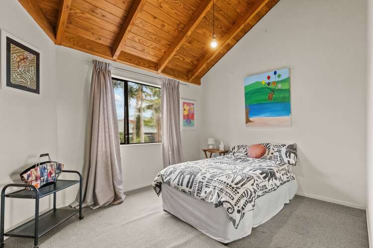 102 Rhinevale Close Henderson_18