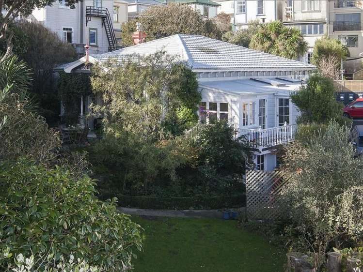 78 Roxburgh Street Mount Victoria_23