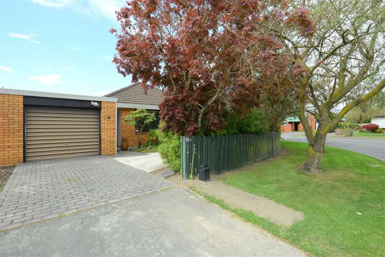 2/11 Rubens Place Burnside_12
