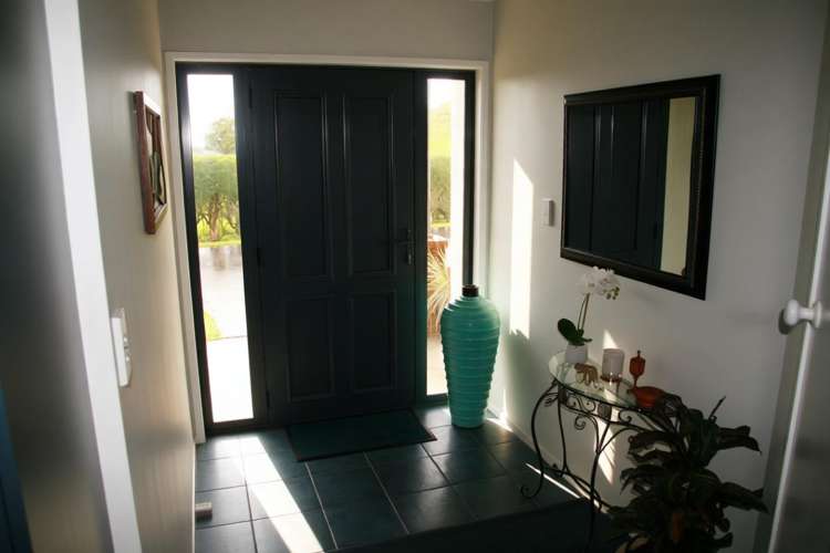 1758 Mountain Road Inglewood_4