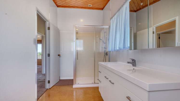 71 Cable Bay Block Road Cable Bay_17
