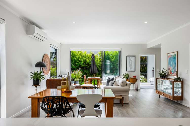 16 Sacred Kingfisher Road Hobsonville_5