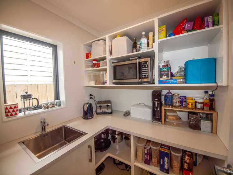 61 Melksham Drive Churton Park_8