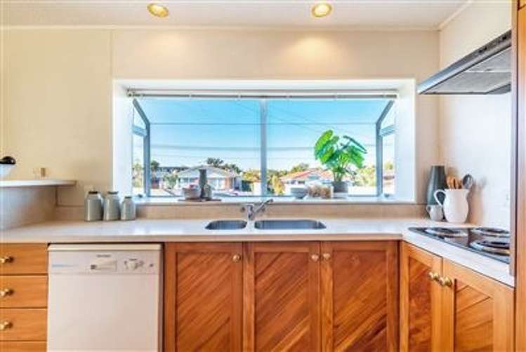 1/3a Gordon Avenue Forrest Hill_6