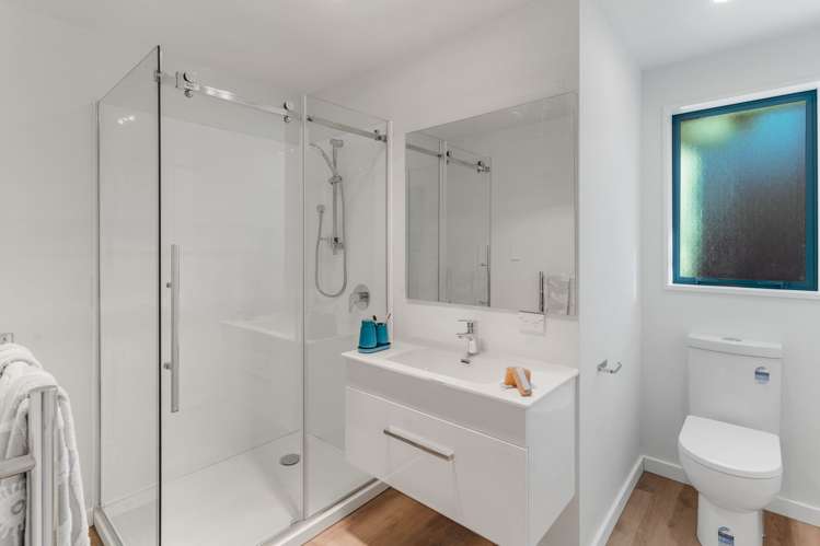 10 Saint Thomas Place Woolston_12