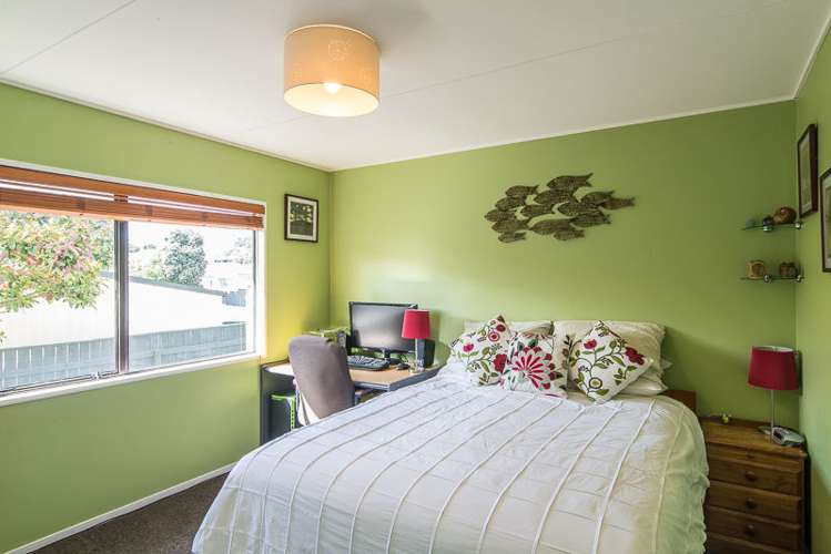 85 Queens Road Waikanae Beach_12