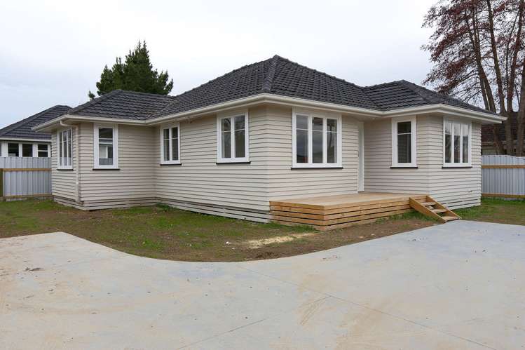 712 Wavell Street Akina_0