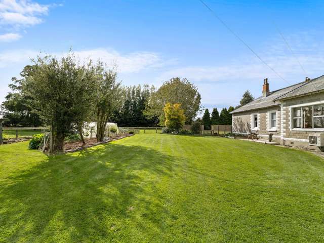 66 Riverbank Road Inch Clutha_4
