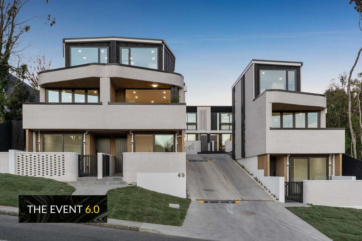 2/49 Stredwick Drive_0