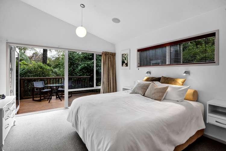 12 Leatham Avenue Strandon_10