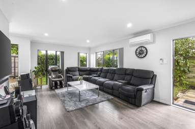 8a Ron Keat Drive_1