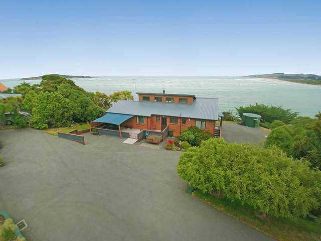 1359 Taieri Mouth Road Taieri Mouth_2