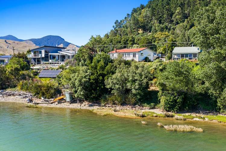 94 Main Road Havelock_24