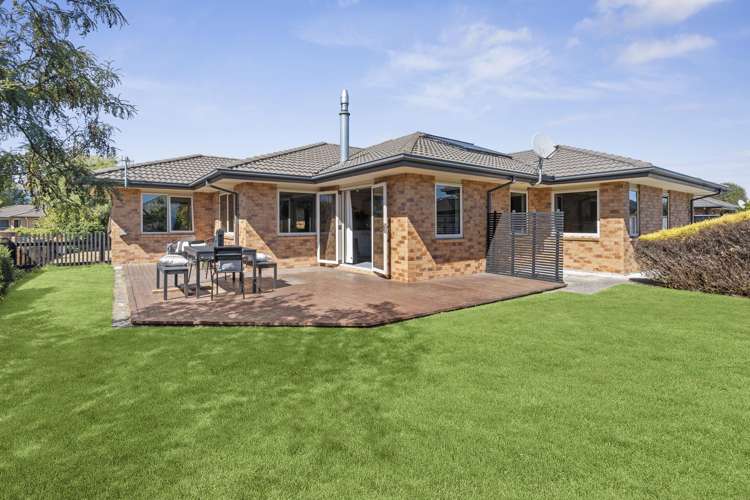 6 Wanderers Avenue Brightwater_13