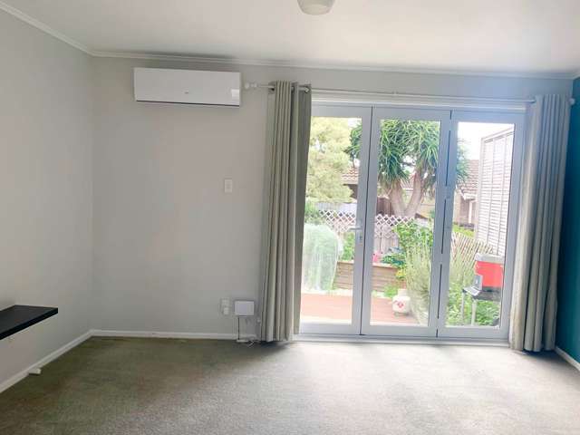 8/108a Grey Street Onehunga_2