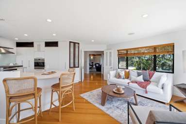 4 Centennial Place_1